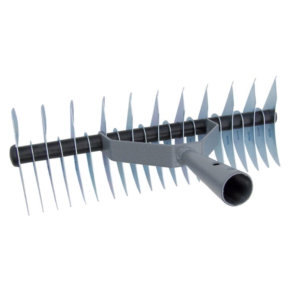 Double-sided aeration rake