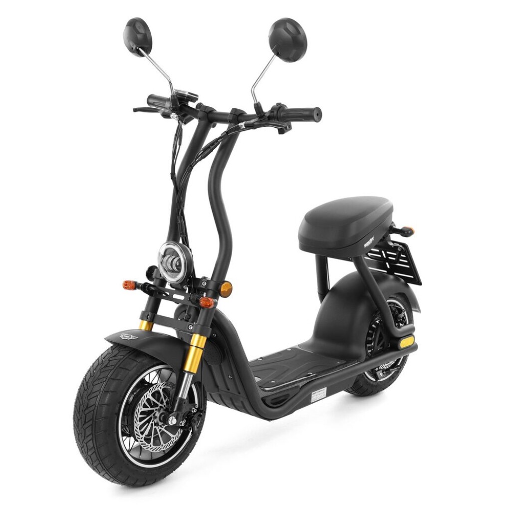 Electric scooter with homologation for road traffic. Motor 1000 W. Max speed 42 km/h