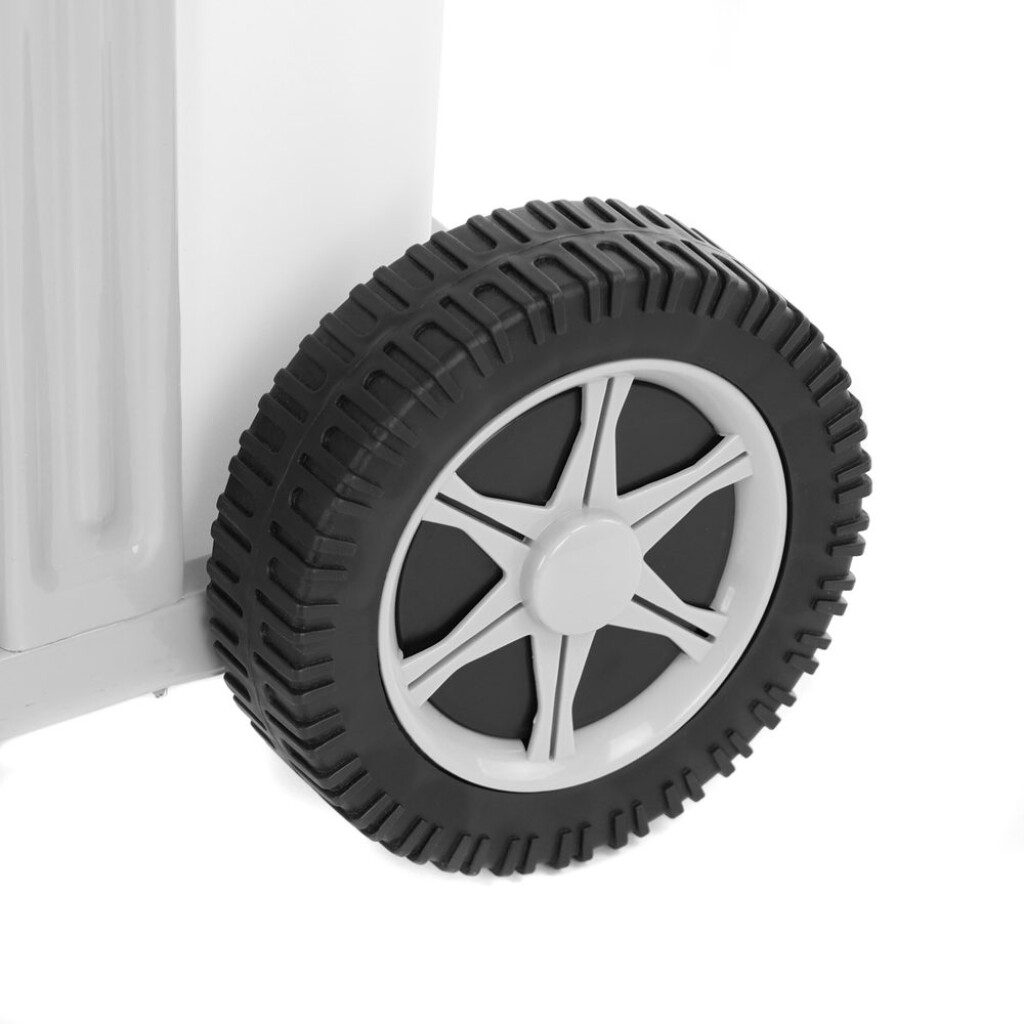 5 cm diameter.&nbsp;Equipped with big plastic 60 litres collection box. Crushing with crushing roller Weight 29 kg