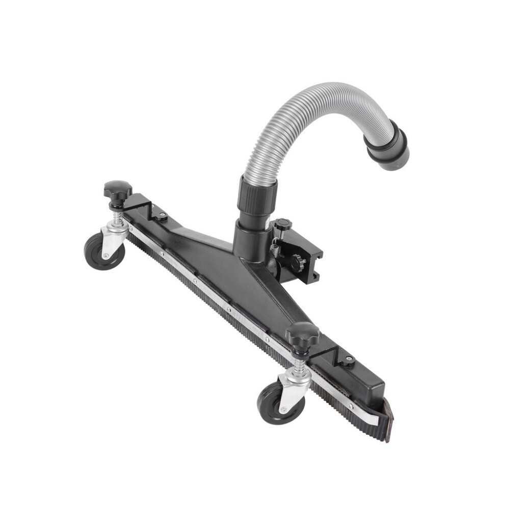 Front vacuum brush for HECHT 8380. Width 66 cm.