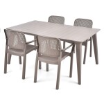 <p>Practical garden furniture set consisting of four chairs and one table.</p>