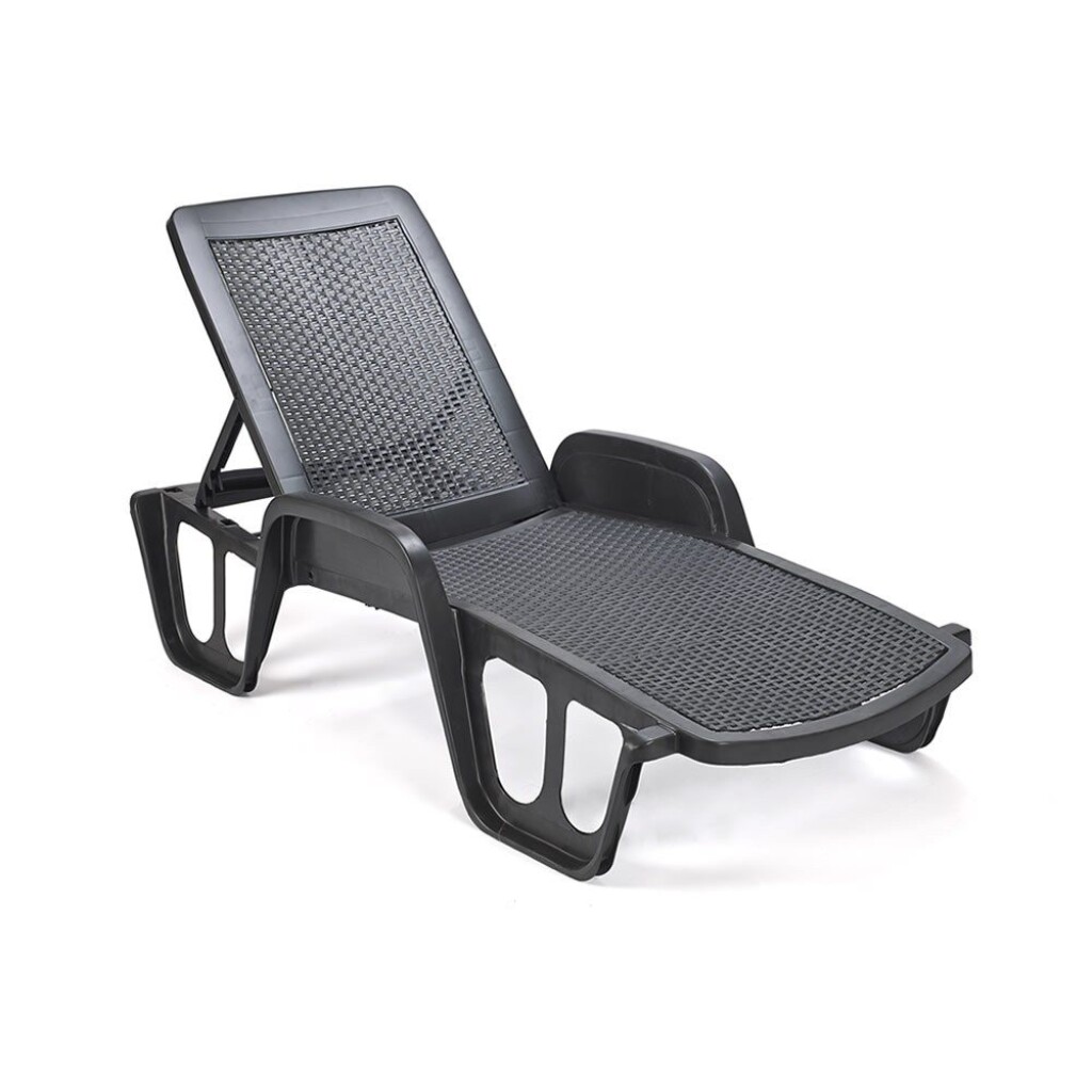 Luxurious positioning lounger made of durable plastic. Max. weight capacity: 120 kg.