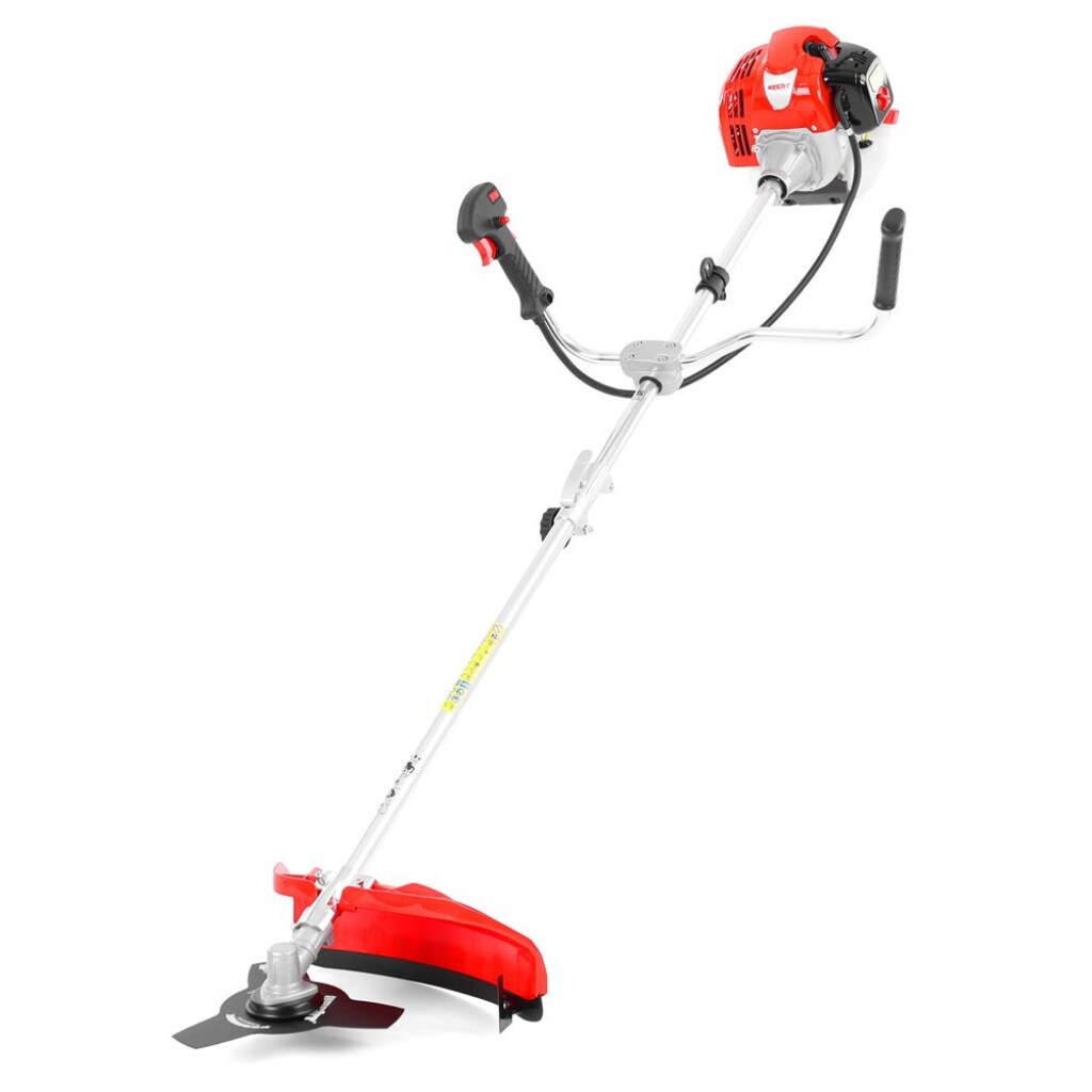 Powerful gasoline brush cutter HECHT 15333 BTS with a 2-stroke engine of 52 cm³