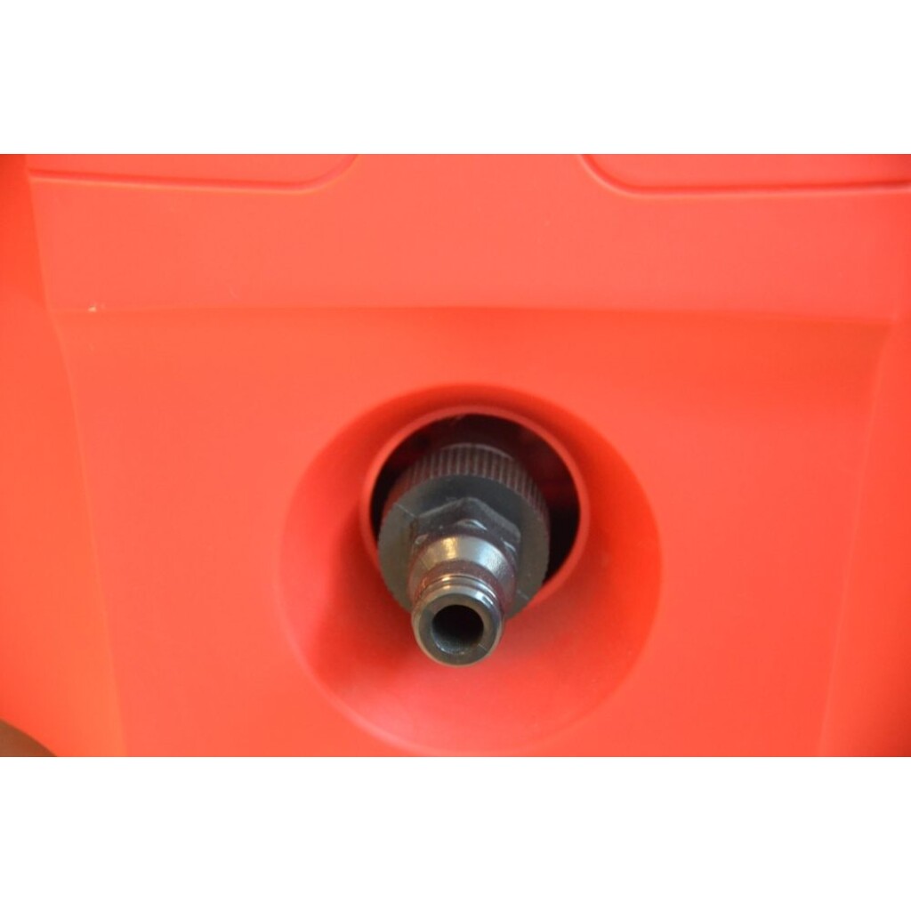 provozním tlakem 120 bar