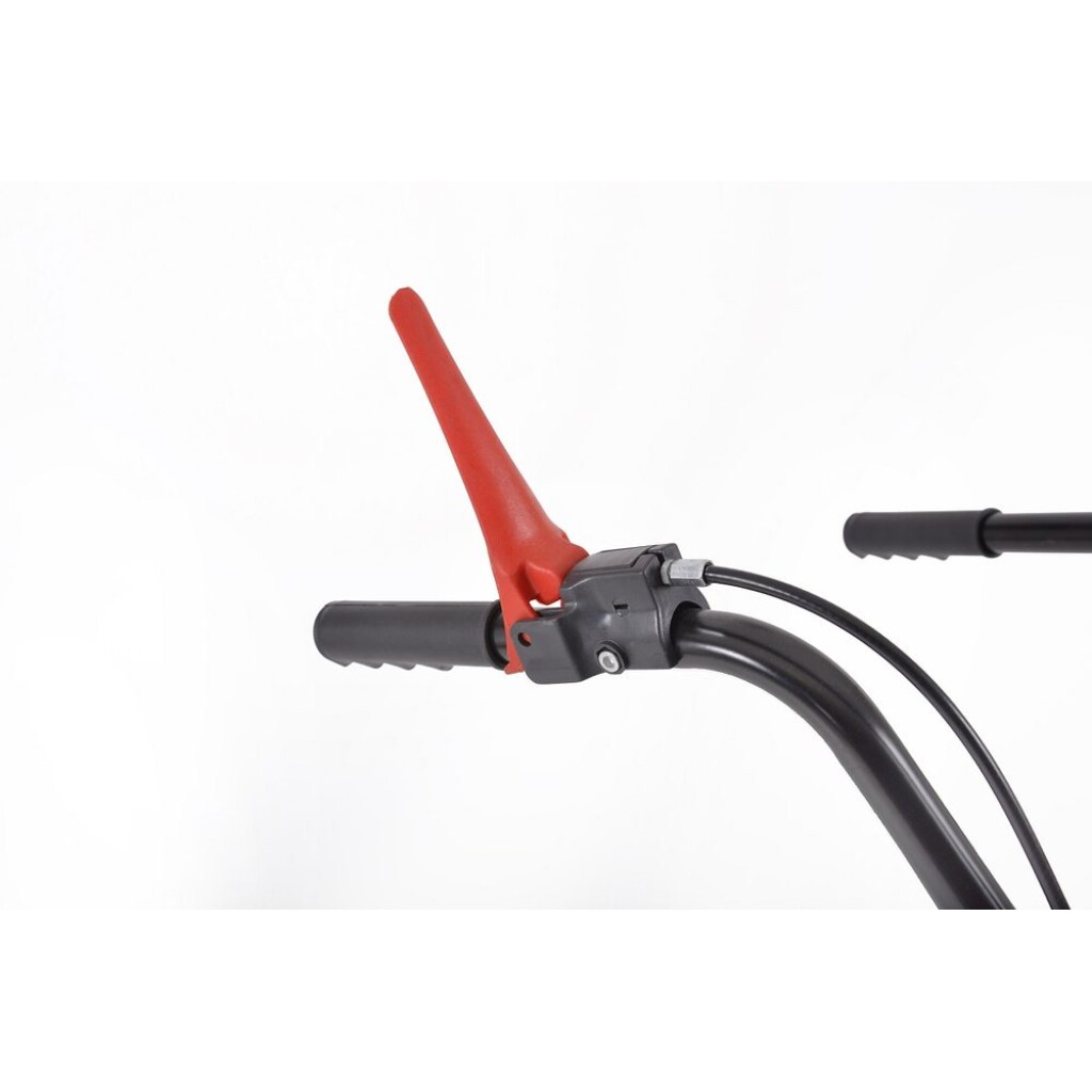 průměr 33 cm. Hmotnost 42