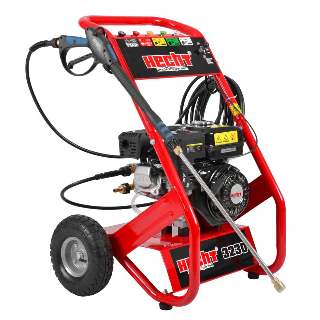 Petrol powered high pressure washer. Engine displacement 196 cc. Maximum pressure 207 bar.