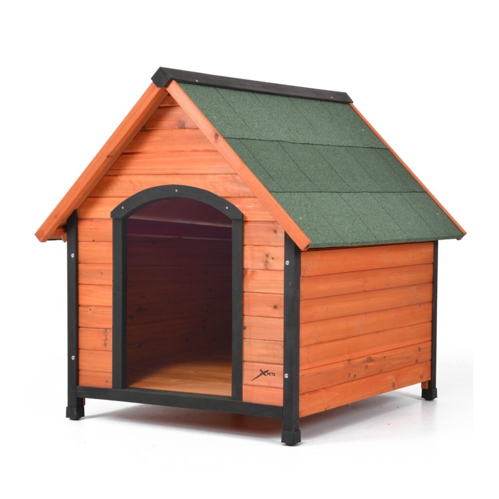 Favorite doghouse with circulation for aeration of the space