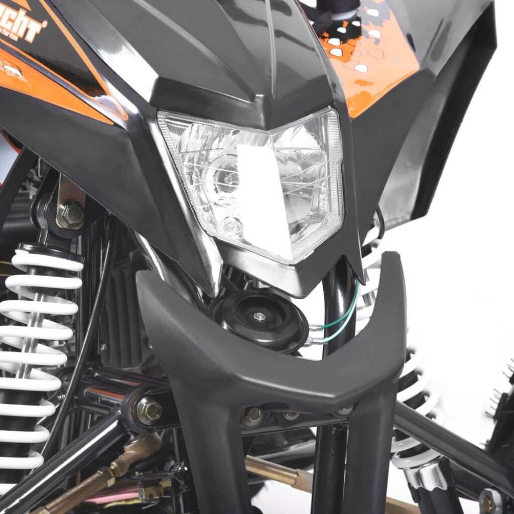 5 HP. Front drum brake 2x. Rear disc brake 1x. Front and reverse gear. Electric key start (manual choke). Maximum speed 45 km / h. Maximum weight capacity 80 kg. Dimensions (L x W x H): 142 x 96 x 97 cm.