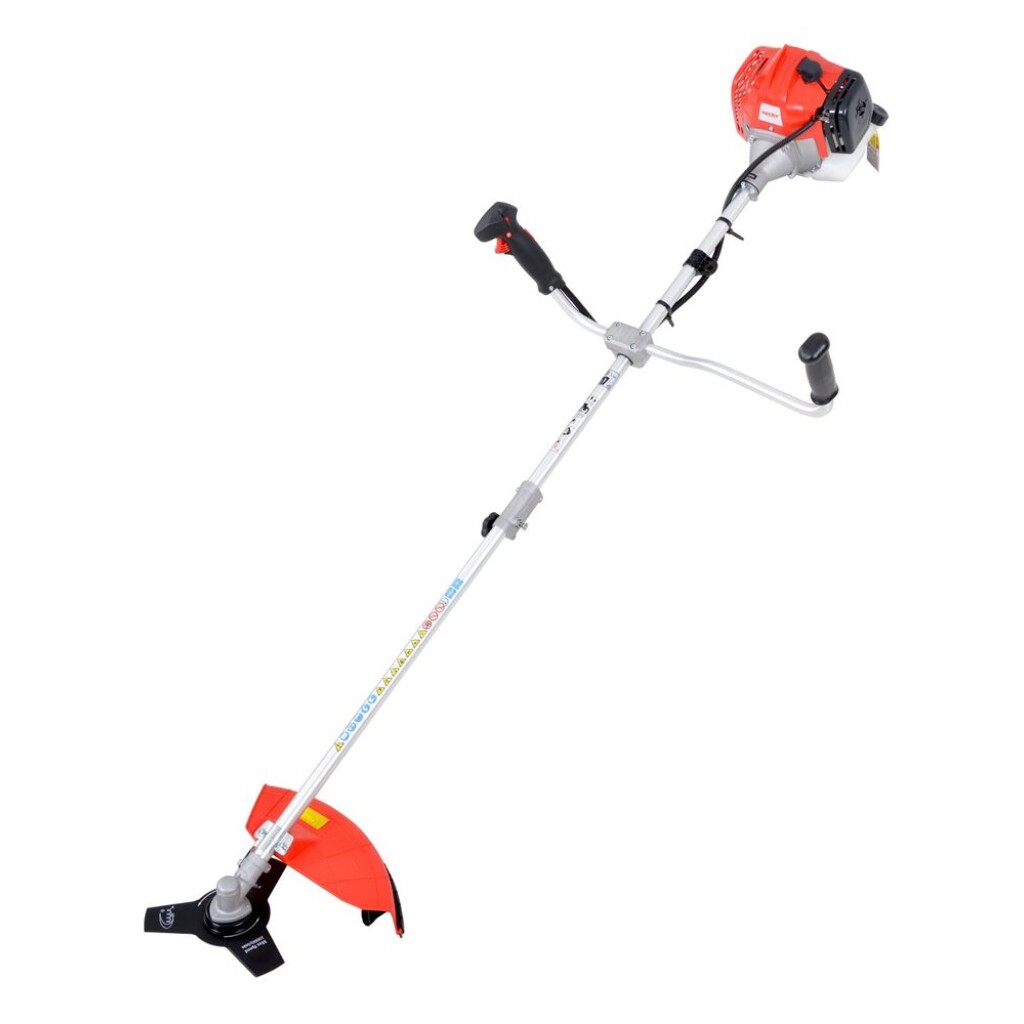 Petrol brushcutter with 2.2 HP engine. Engine capacity 523. Weight 8 kg.