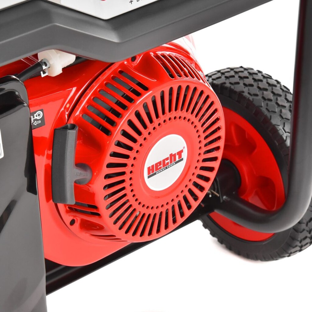 max. power 5500 W. Tank for 31 litres of petrol. Folding handle.