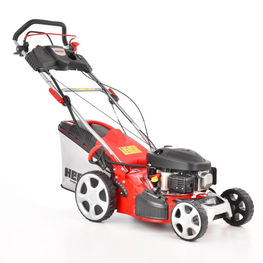 Petrol lawn mower with self propelled system and electric starter. Working width: 43 cm. Engine displacement: 98.5 ccm. Collecting box: 50 l.