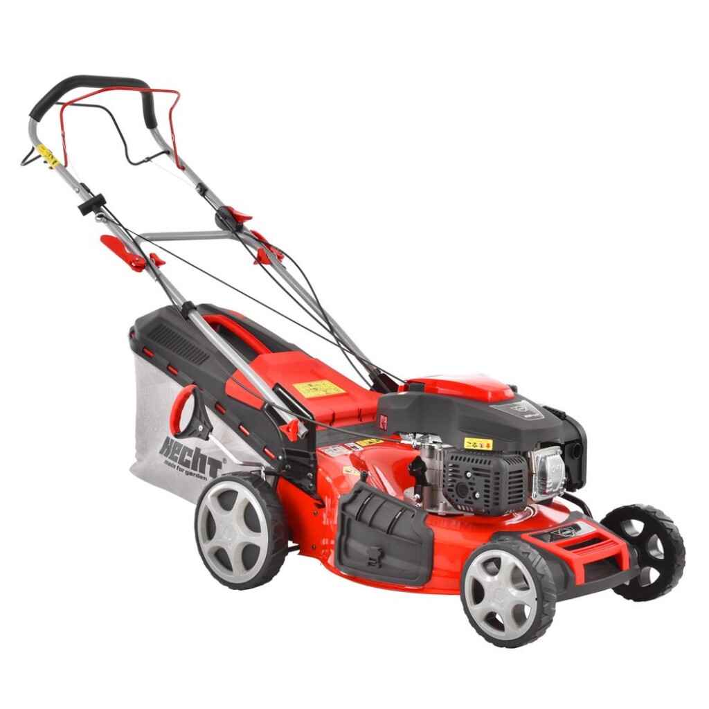 Petrol lawn mower with self propelled system with a reach of 53 cm. 224 cm3 engine with a rated power of 4.4 kW. Basket volume 75 l. The mower is suitable for mowing areas up to approx. 1500 m2.