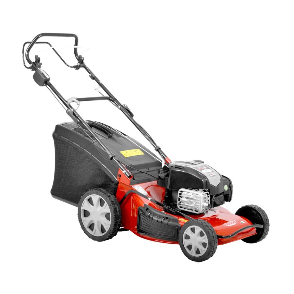 Self propelled petrol lawn mower. Made in Italy. Briggs & Stratton engine.