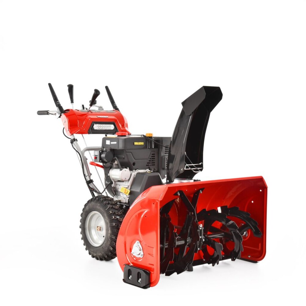 2-stage petrol self-propelled snowblower. Engine Hecht OHV