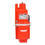 <p>Vibration drowned pump with a transfer volume of 1400 l/hr. Max. discharge 70 m. Power input 600 W. Cable length 10 m. 3/4" flange.</p>