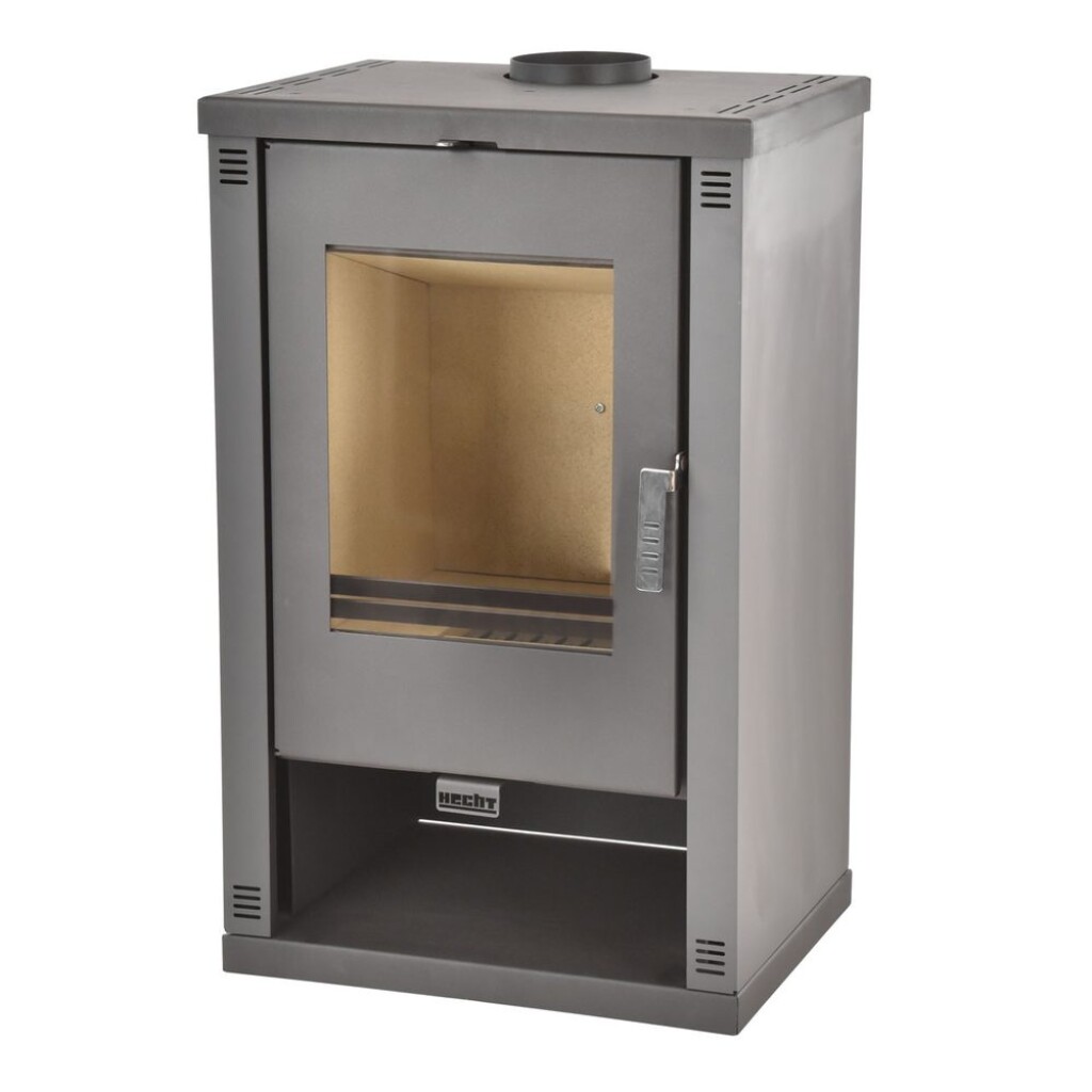 Steel wood-burning stove with a glass door made of heat-resistant glass and a heating output of 11 kW. Flue 150 mm. Weight 83 kg. Made in Europe.