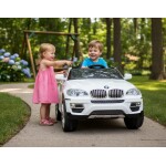 <p>Accu car for kids. Maximum weight capacity 30 kg. Battery 12V / 7 Ah. Electric motor 2 x 45W. Speed 3 - 5 km/h. Light and sound effects. Parental remote control. MP3