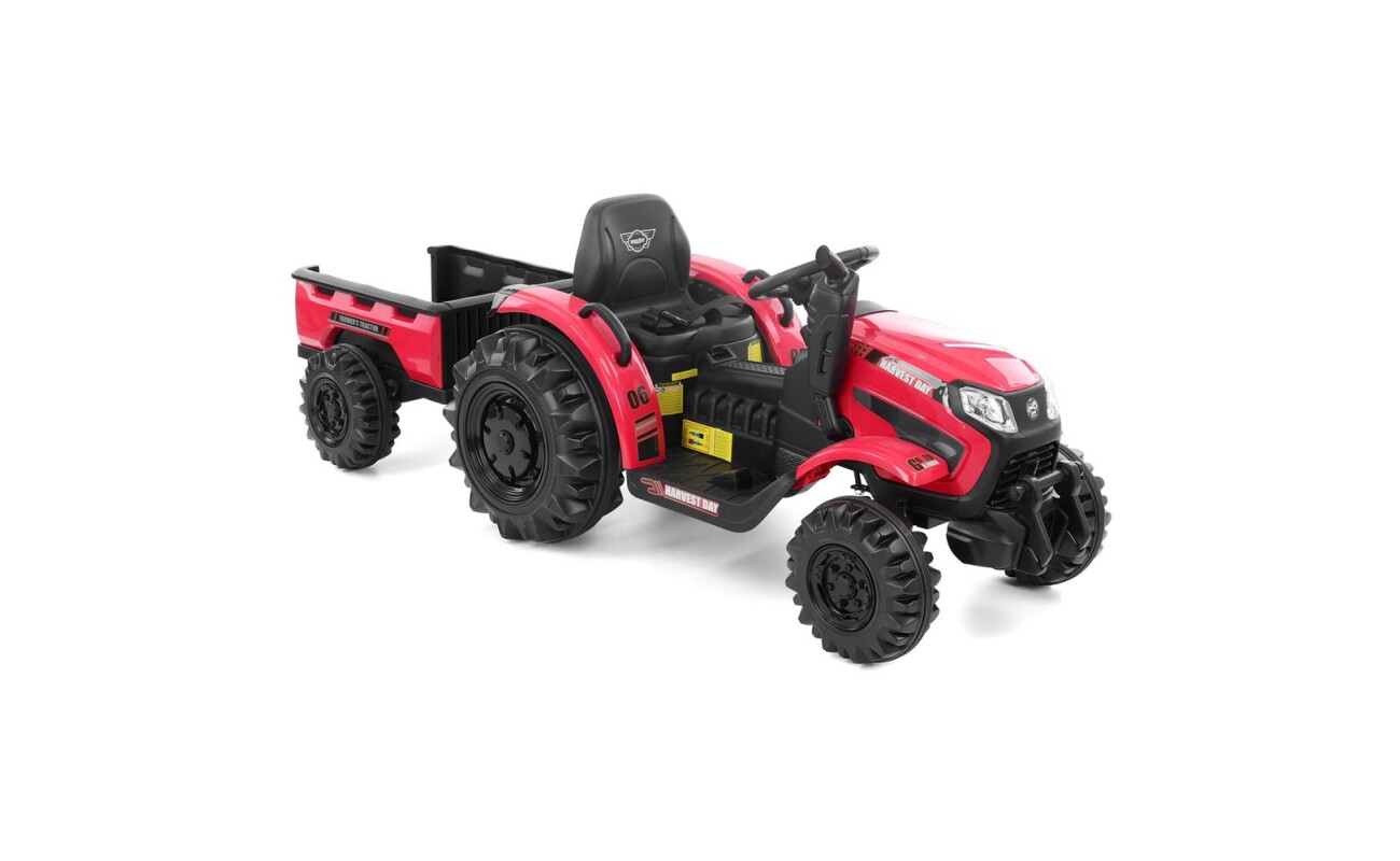 Children's battery tractor with towing device