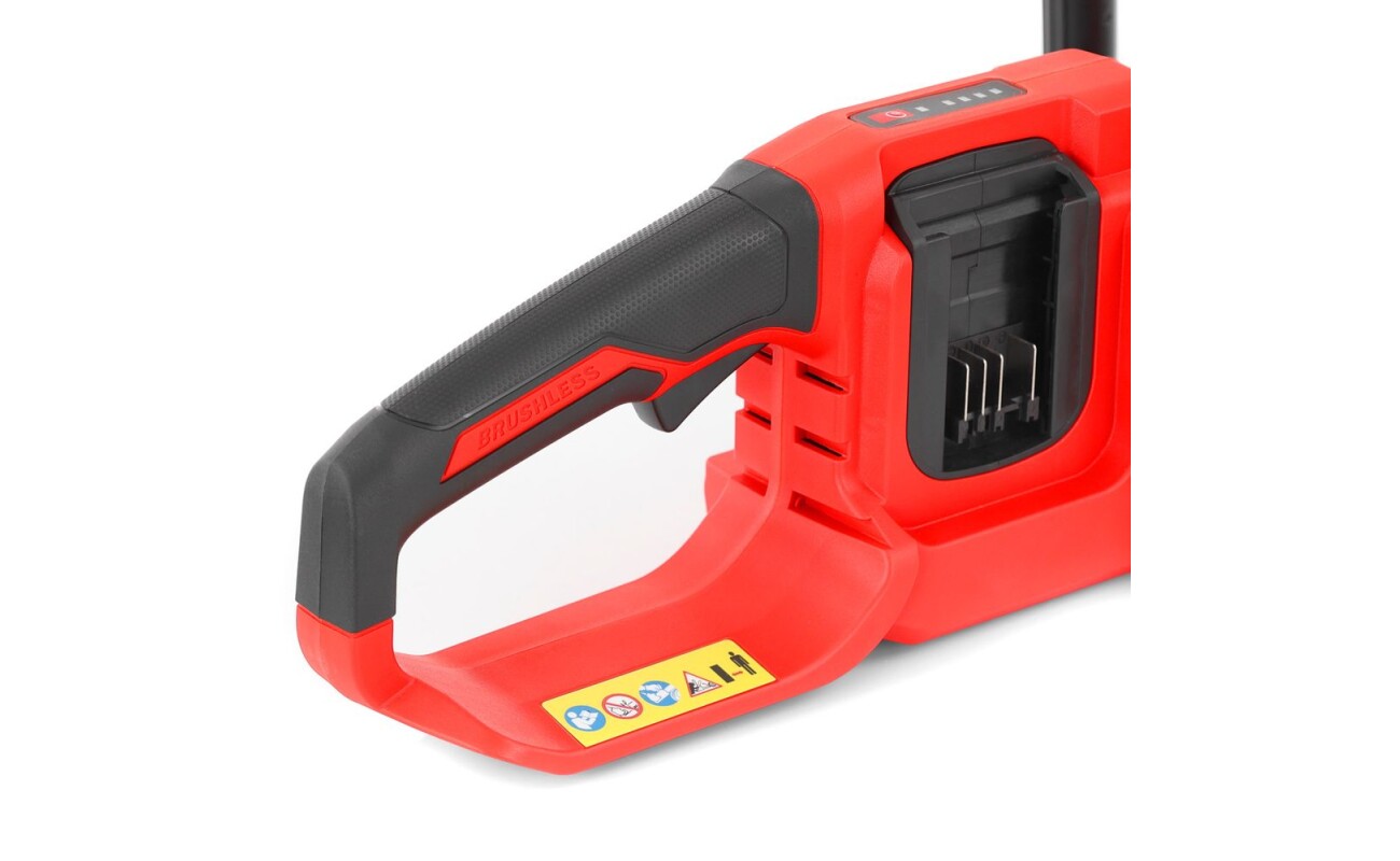 the saw provides stable power without the need to refuel with petrol or drag extension cables.