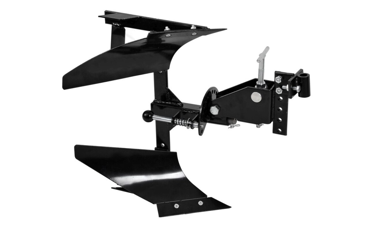 Double sided plough for HECHT 7100.