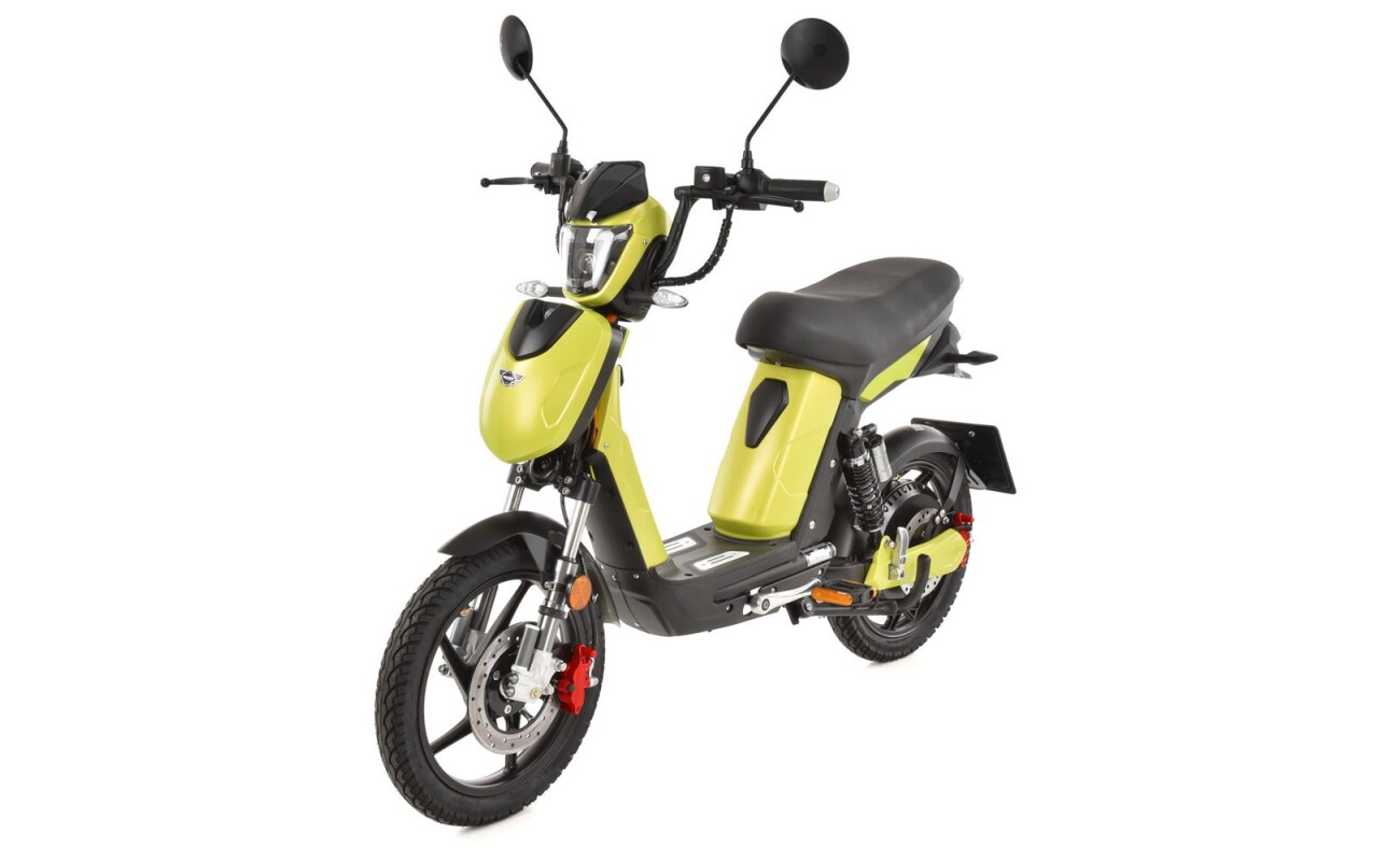 Electric moped (scooter) with 800 W motor. Max. speed 40 km / h