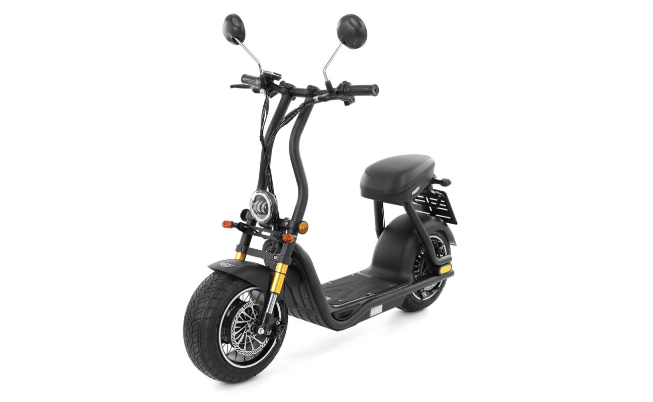 Electric scooter with homologation for road traffic. Motor 1000 W. Max speed 42 km/h