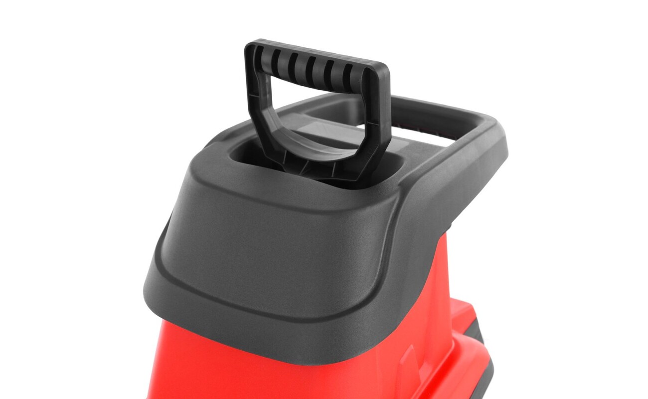 7 kg. Crushes up to 45 mm diameter.