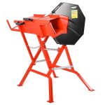 <p class="Standard">Electric log saw with power input of 2200W