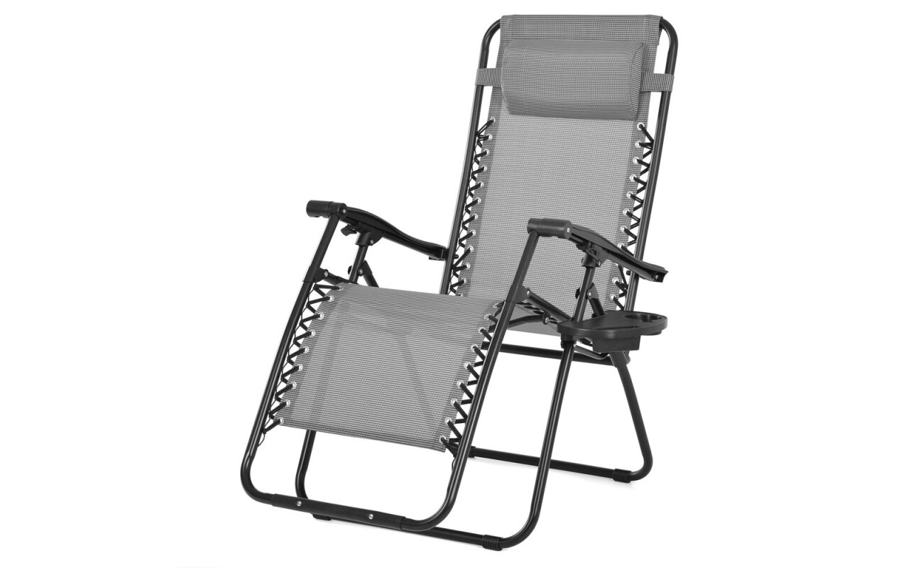 Luxury reclining chair made of steel tubes with canvas filling. Suitable for garden covered areas and interiors. Not suitable for use in damp environments. Load capacity 120kg.