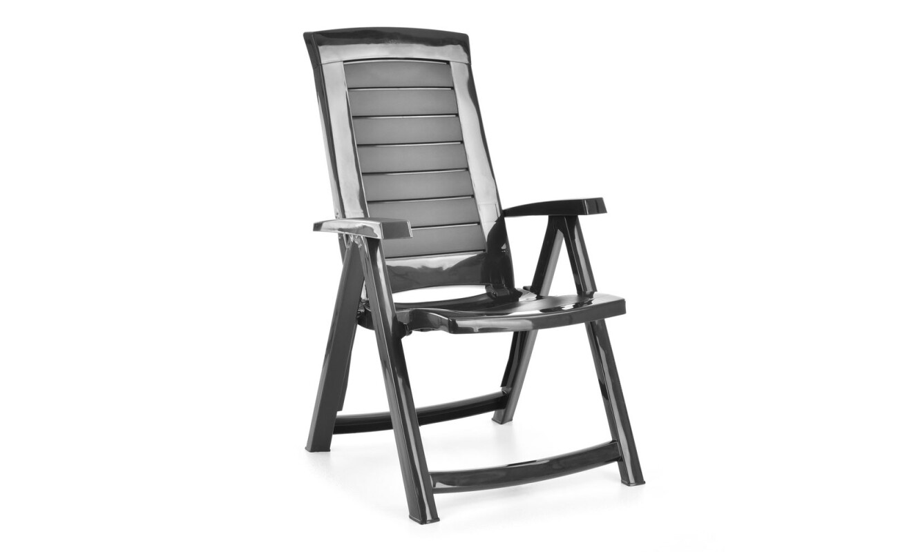 Garden reclining chair made of reinforced plastic. Resistant to adverse weather conditions and UV radiation. Very easy maintenance and cleaning.