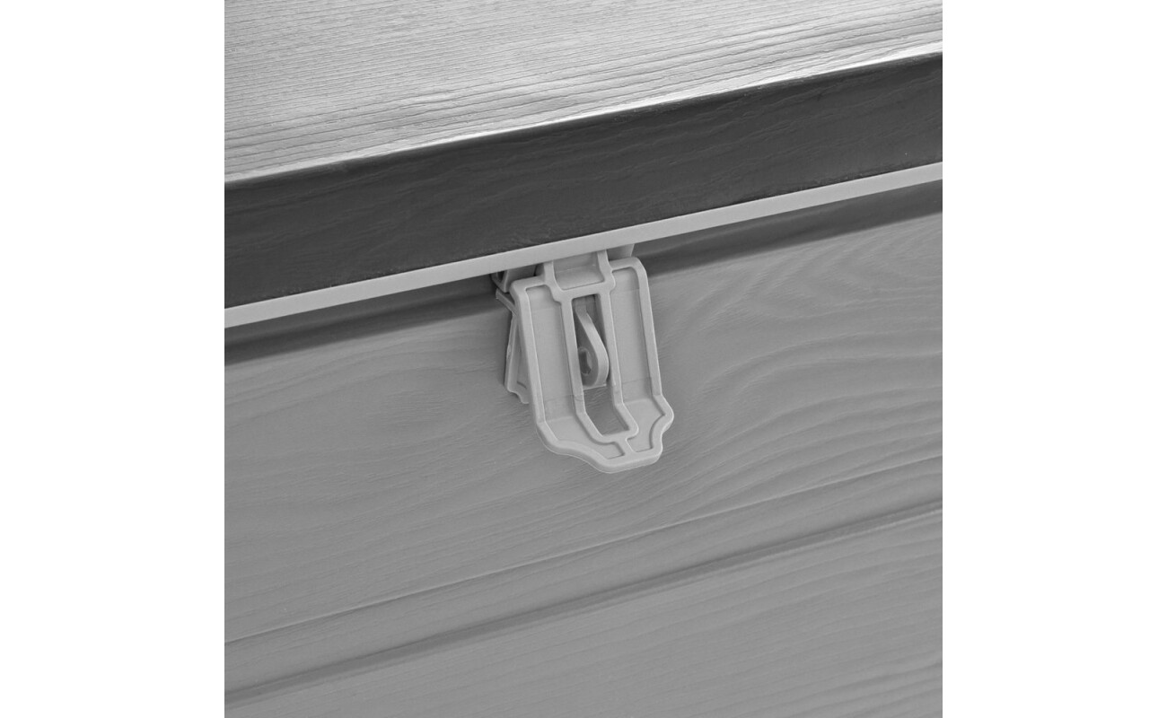 moulded handles
