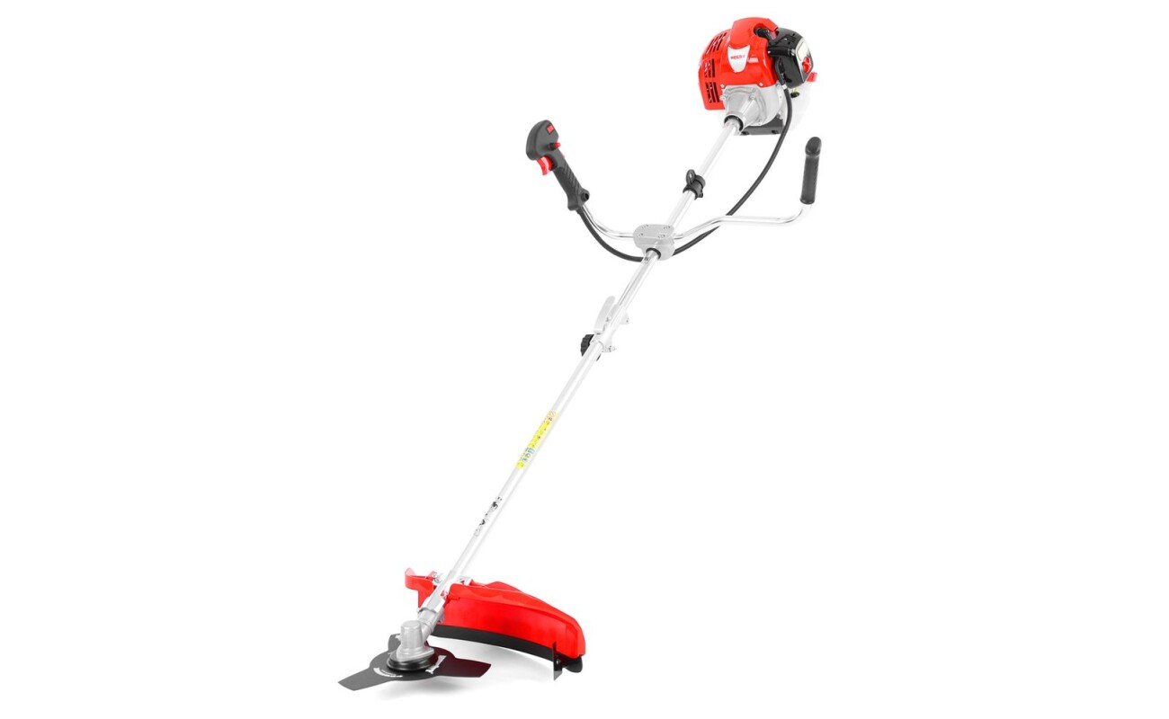Powerful gasoline brush cutter HECHT 15333 BTS with a 2-stroke engine of 52 cm³