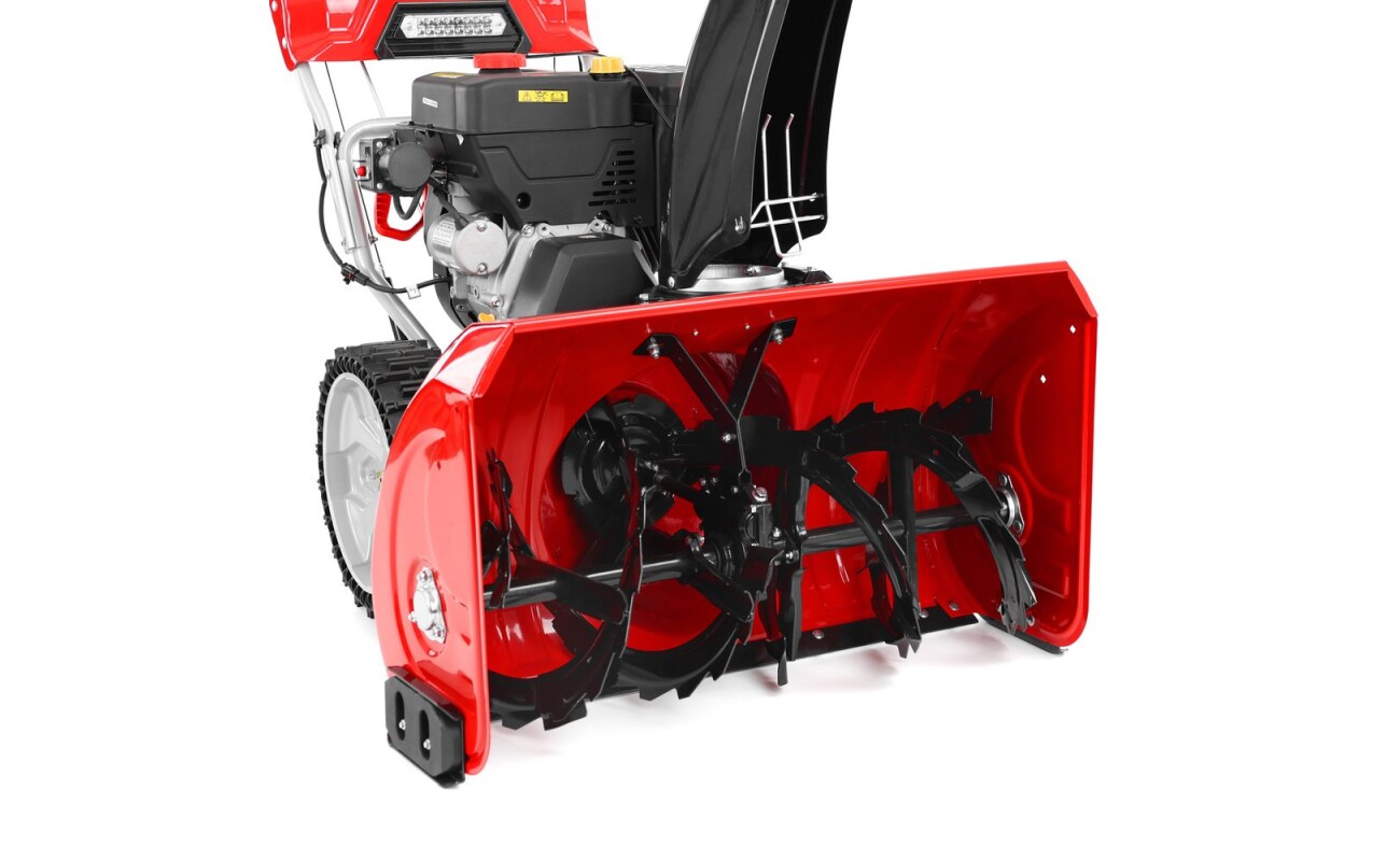 15 HP power. Clearing width 106 cm