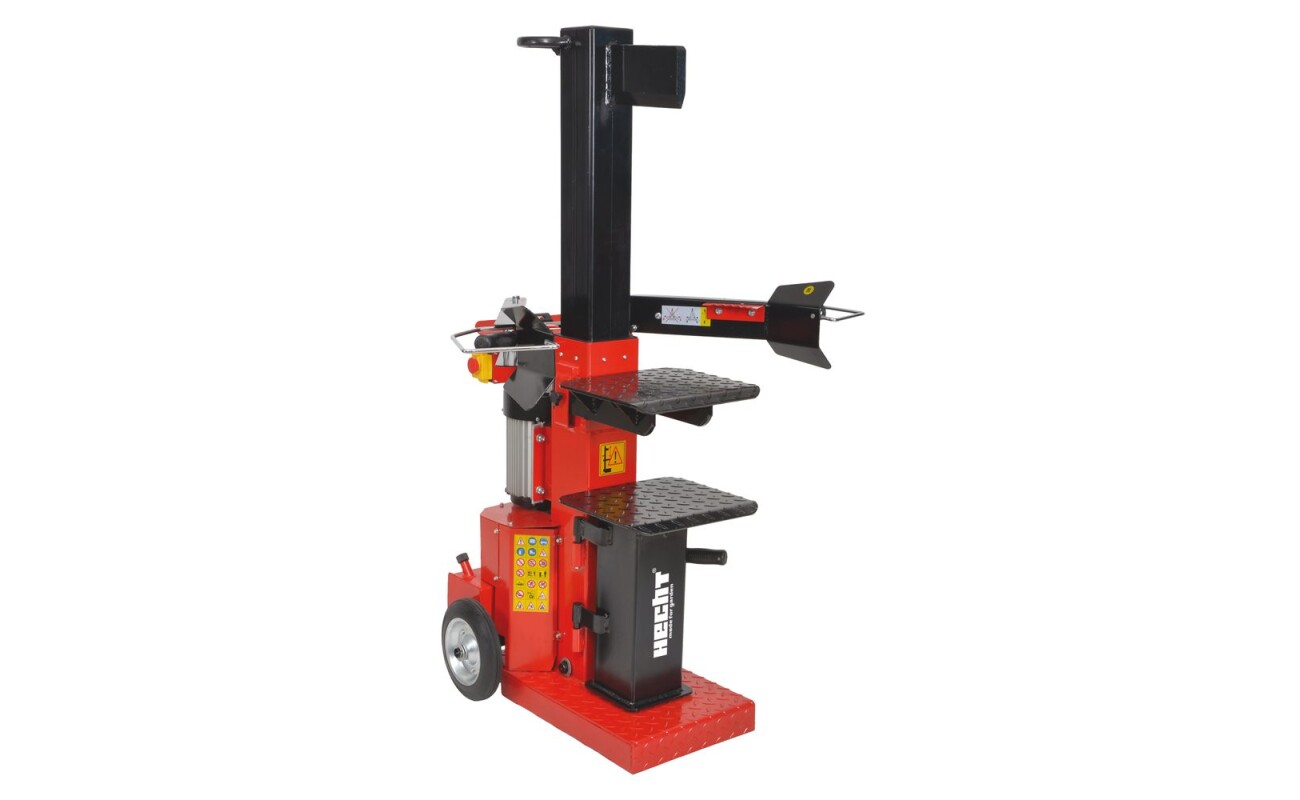 Electric powered wood splitter with power output of 4300W