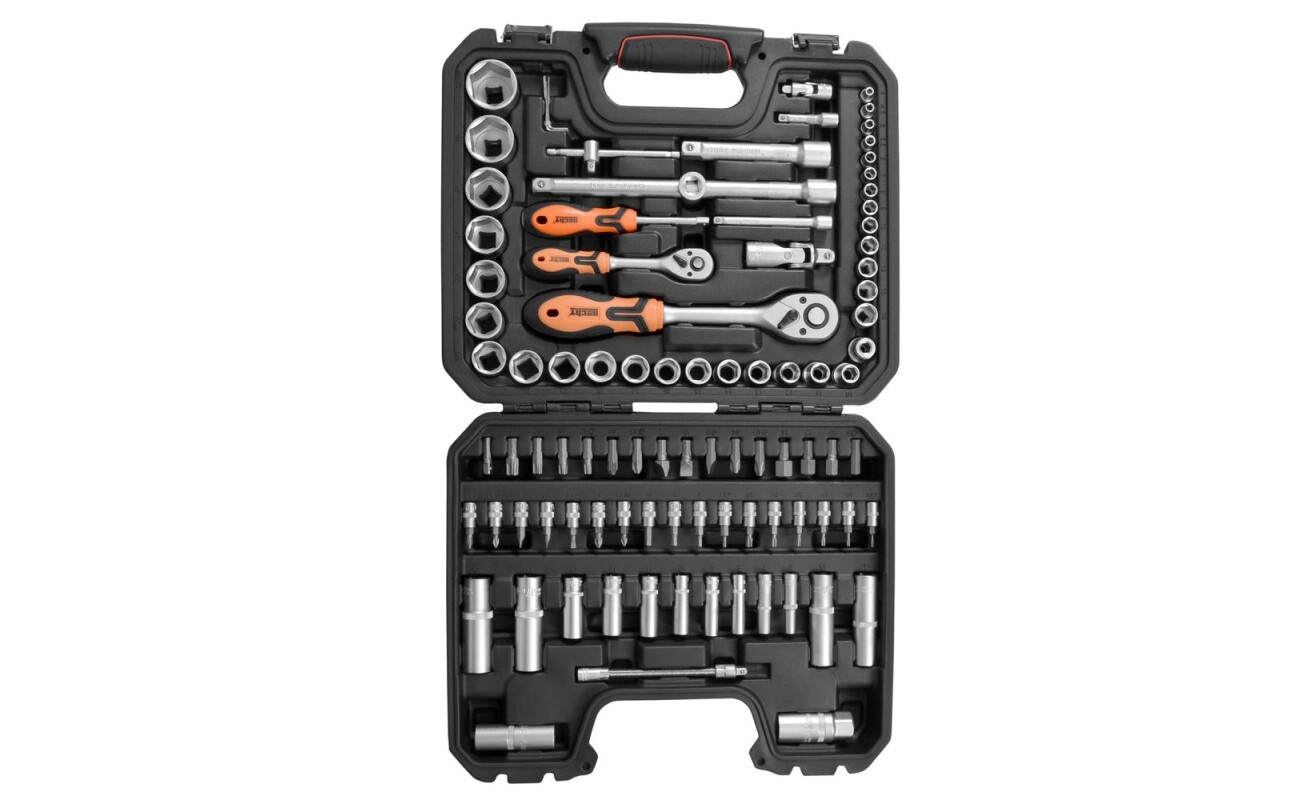 94 piece tool set. Standard equipment: Spark plug adapter