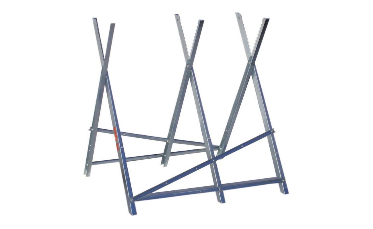 HECHT log cutting stand secures felled trees ripe for cutting. Perfect for cutting trees down to haulable (or burnable) size.