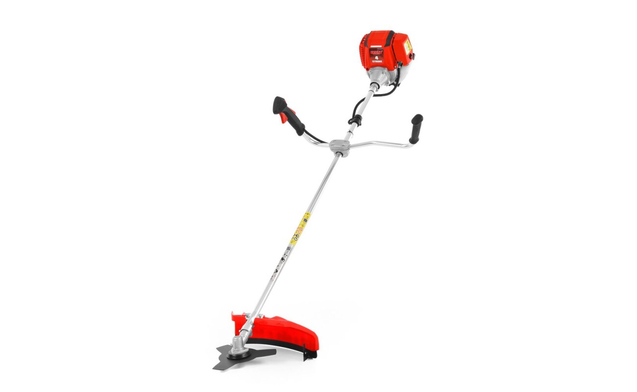 Motor brushcutter with a width of 42 cm. Four-stroke engine with a capacity of 42.5 cm3. Semi-automatic string unwinding. Ergonomic Bike handles. Power 1.6 HP.