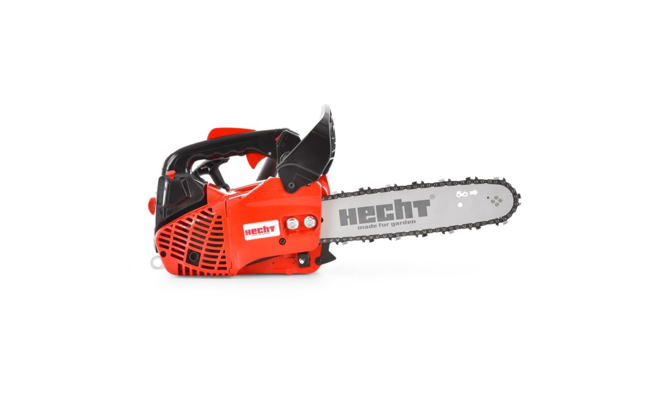 Petrol powered chainsaw equipped with 2-stroke 25