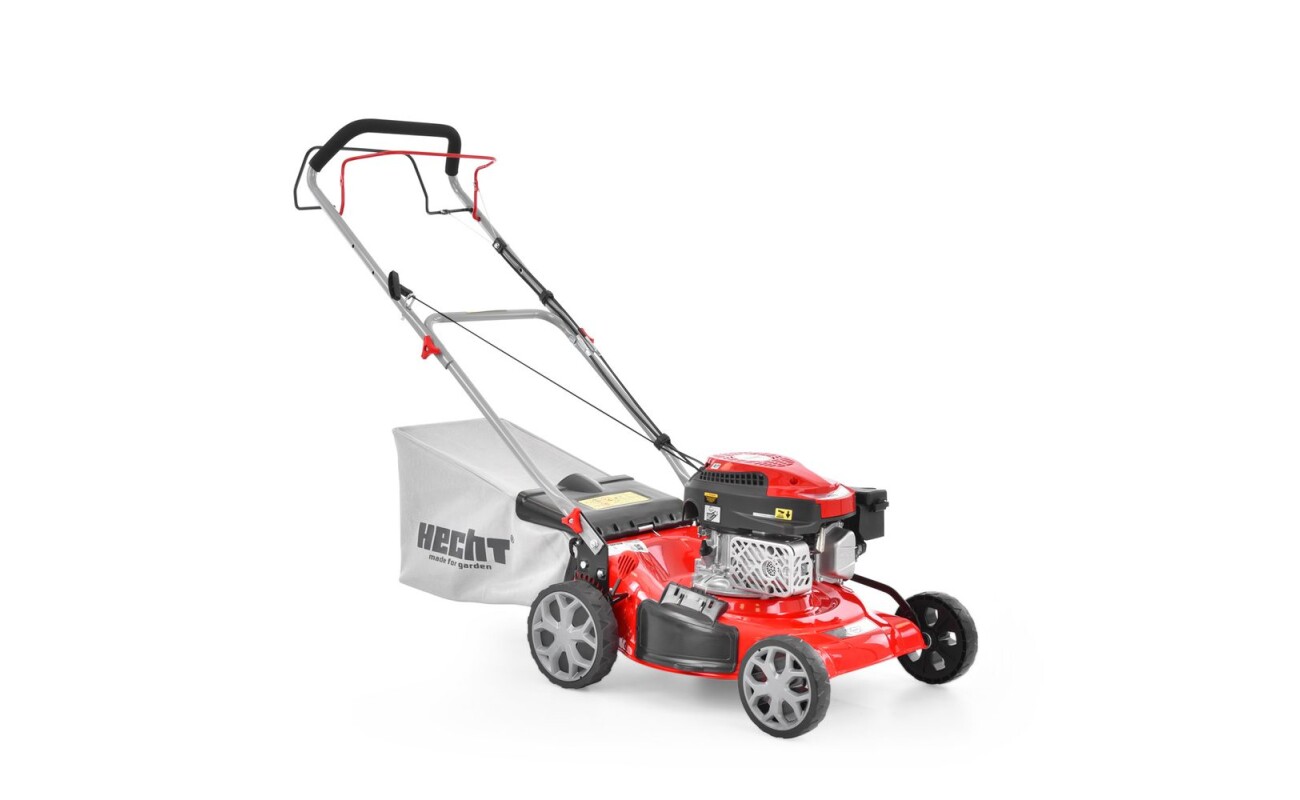 Petrol lawn mower with travel. Working width: 46 cm. Engine capacity: 144 cm3. Engine power: 2.5 kW. Basket capacity 60 l. Max. recommended area: 1000 m2.