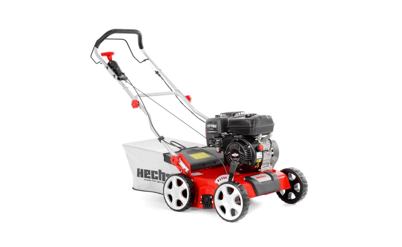 Petrol lawn scarifier. Working width 46 cm. Engine capacity 163 cm3 / 3