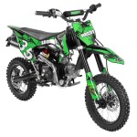 <p>Petrol motorcycle with four-stroke 125 cm³ engine with 8.1 HP. Max speed 70 km/h.</p>