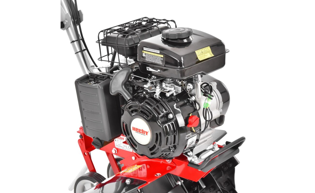 8 cm3. Working width 43 cm. Gears: 1 forward. No. of tines: 6x4.