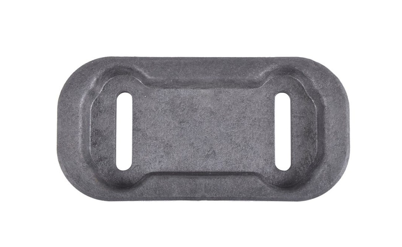 Plastic (PA6) glider for use on the cutter bunker. There are 2 pcs in the package. Designed for HECHT 9628.