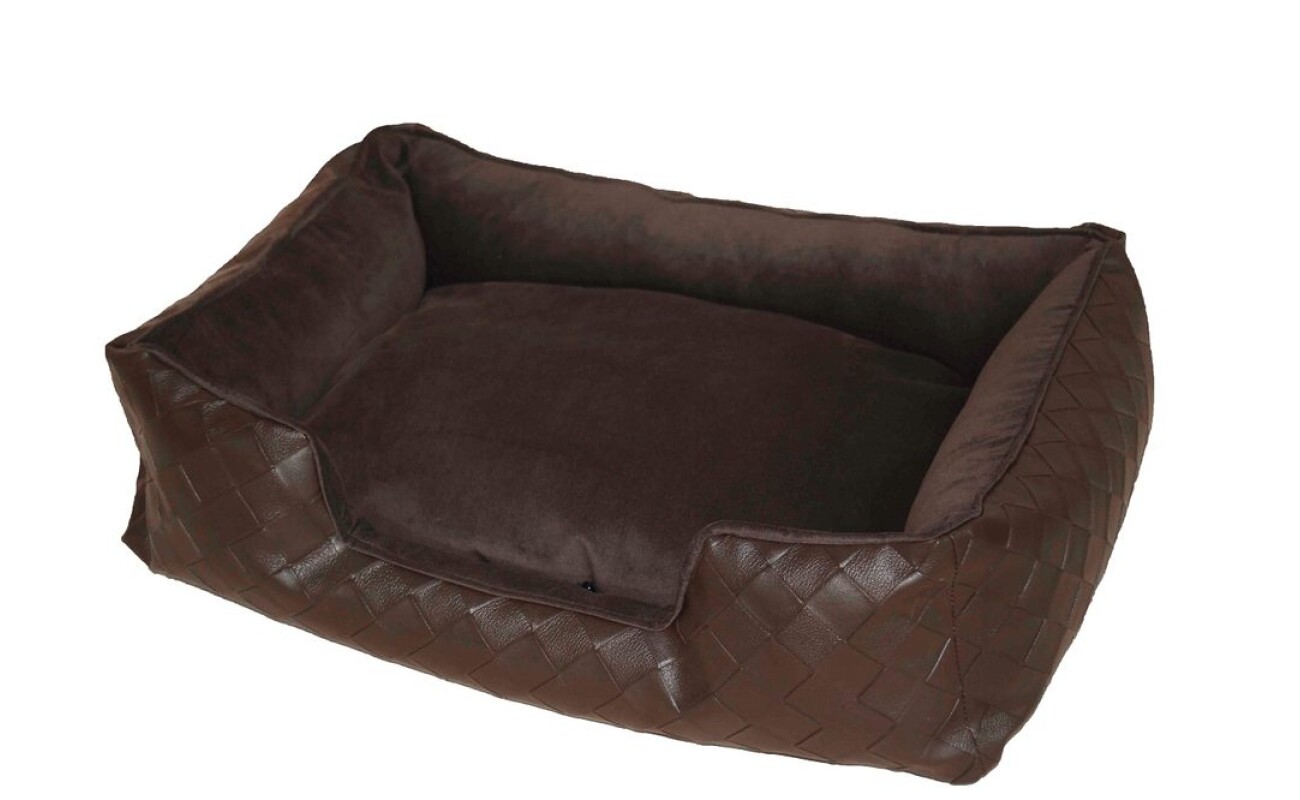 Luxury bed for demanding pets. Made from flax and corduroy. Very comfortable.