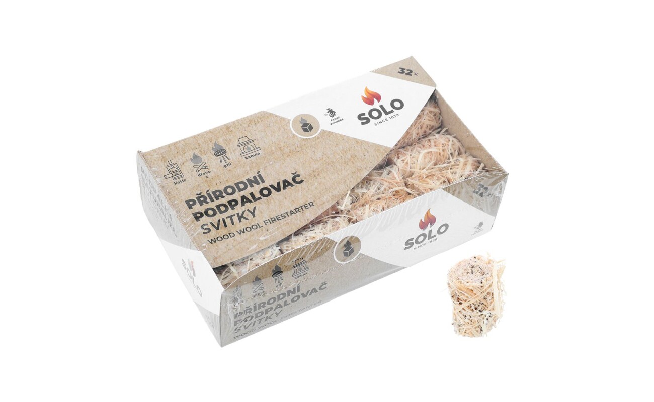 32 pieces of wooden rolls with paraffin