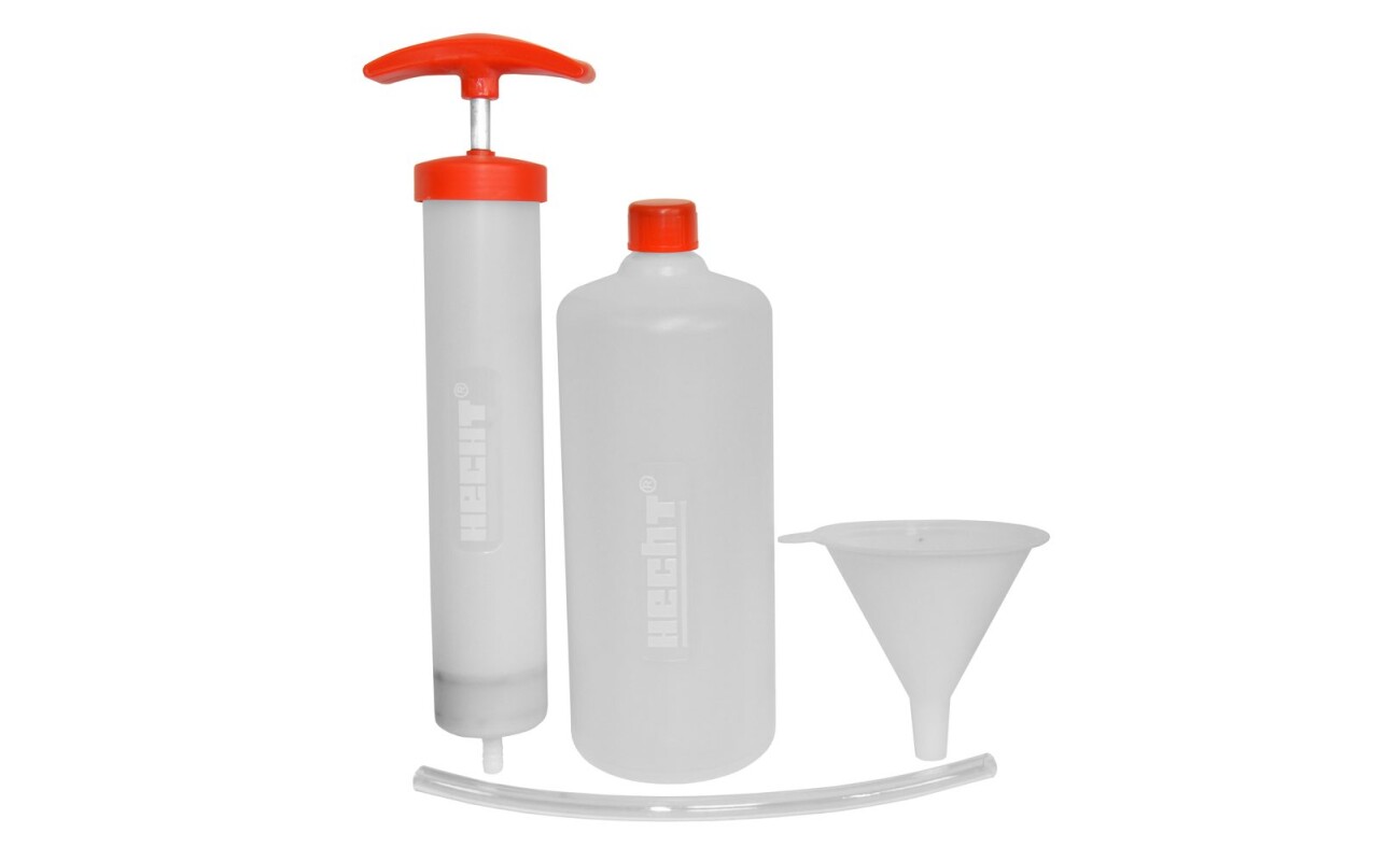 Service kit for draining engine oil and petrol. Volume 1 l.