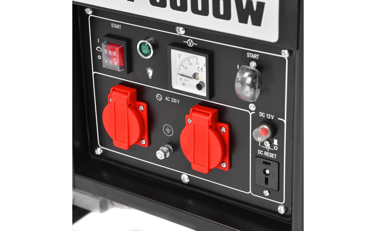 maximum 3000 W. Operating time approx. 7 h. Tank 15 l. 2x socket.