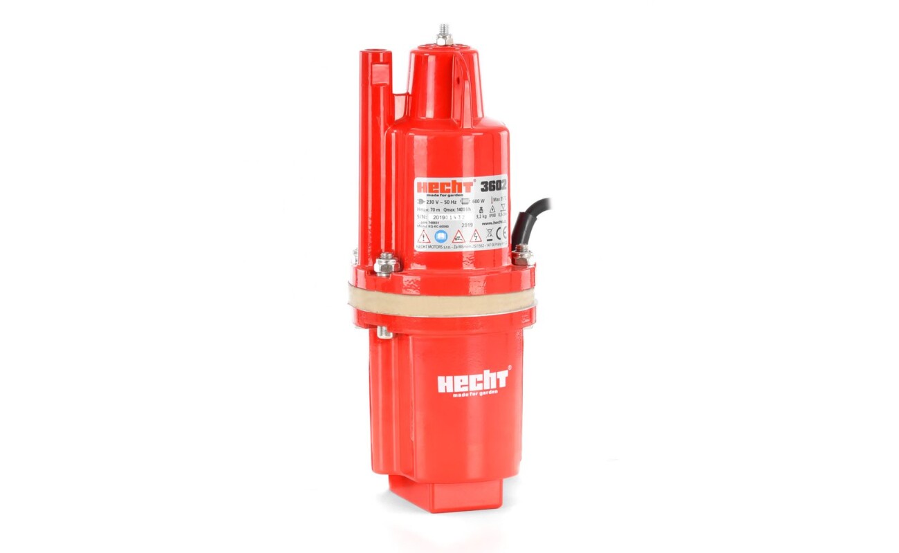Electric powered vibration submersible garden pump with aluminium alloy body