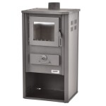 <p>Stove with a glass door for wood with an output of 8 - 9 kW. Made in Europe.</p>